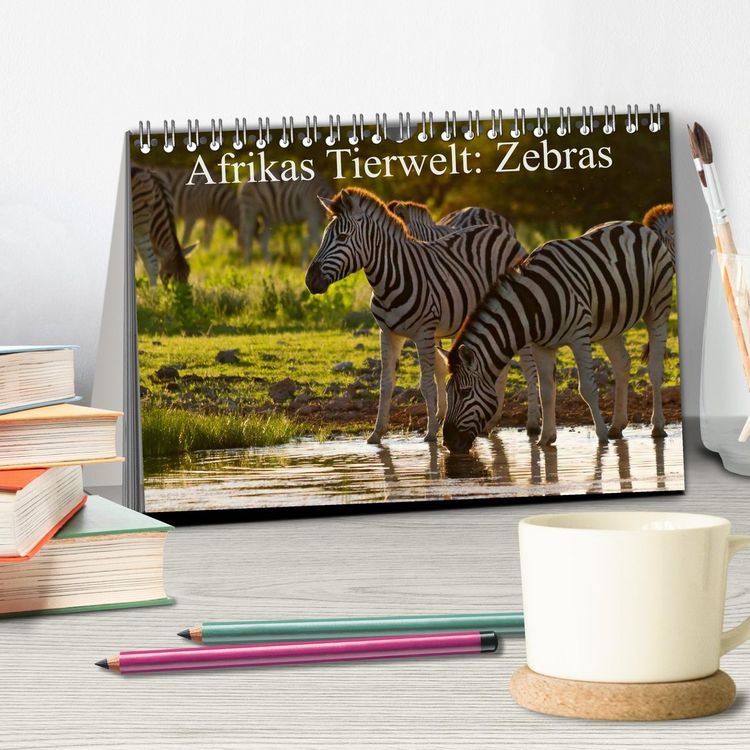 Produktbild: Afrikas Tierwelt: Zebras (Tischkalender 2026 DIN A5 quer), CALVENDO Monatskalender