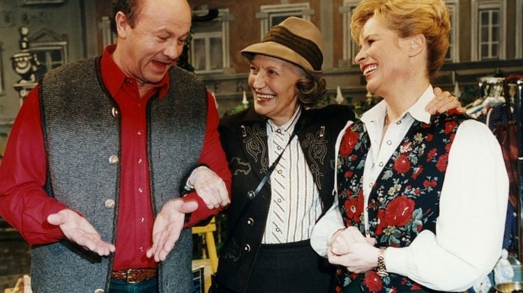 Produktbild: Chiemgauer Volkstheater - Die komplette Staffel 5 von 1998-1999 plus Bonus (Fernsehjuwelen) [7 DVDs]