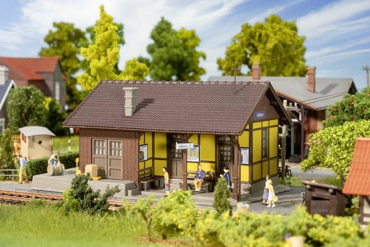 Produktbild: Faller 110137 H0 Bahnhof Uderns
