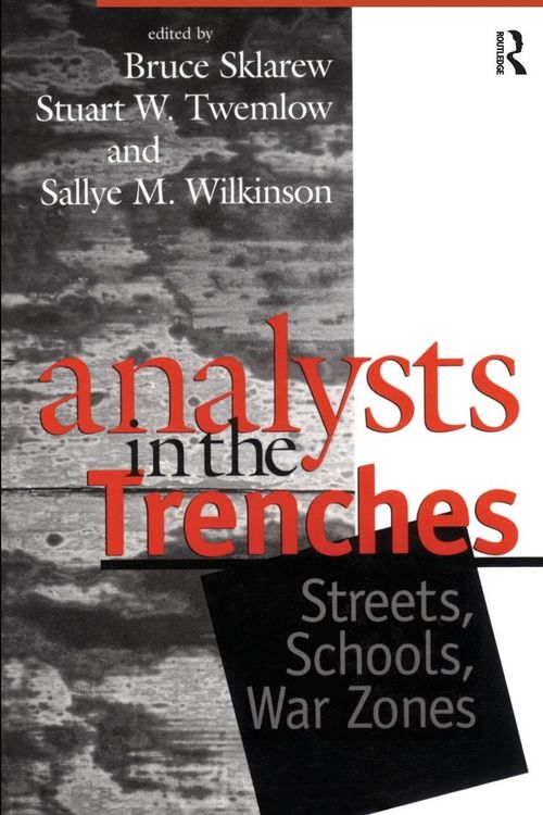 Produktbild: Analysts in the Trenches