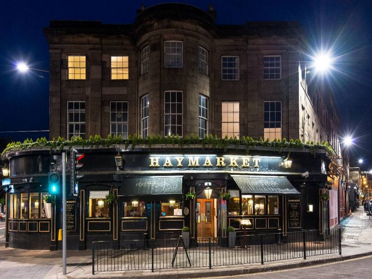 Produktbild: CALVENDO Puzzle Haymarket Pub, Edinburgh | 1000 Teile Lege-Gr&ouml;&szlig;e 64x48cm Foto-Puzzle f&uuml;r gl&uuml;ckliche Stunden