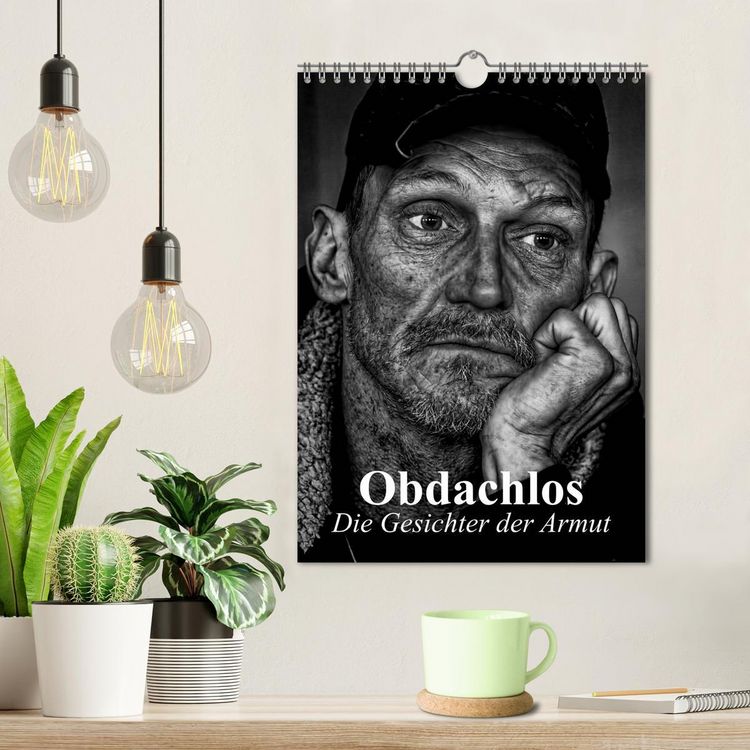 Produktbild: Obdachlos. Die Gesichter der Armut (Wandkalender 2026 DIN A4 hoch), CALVENDO Monatskalender