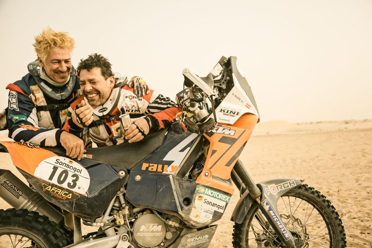 Africa Race - Zwei Brüder zwischen Paris und Dakar [2 DVDs]