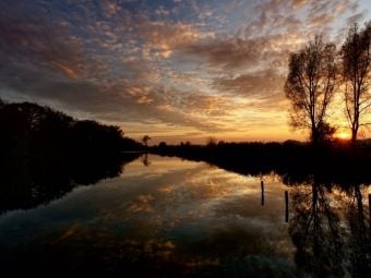 Produktbild: CALVENDO Puzzle Sonnenuntergang bei Thierhaupten, Bayern | 1000 Teile Lege-Gr&ouml;&szlig;e 64x48cm Foto-Puzzle f&uuml;r gl&uuml;ckliche Stunden