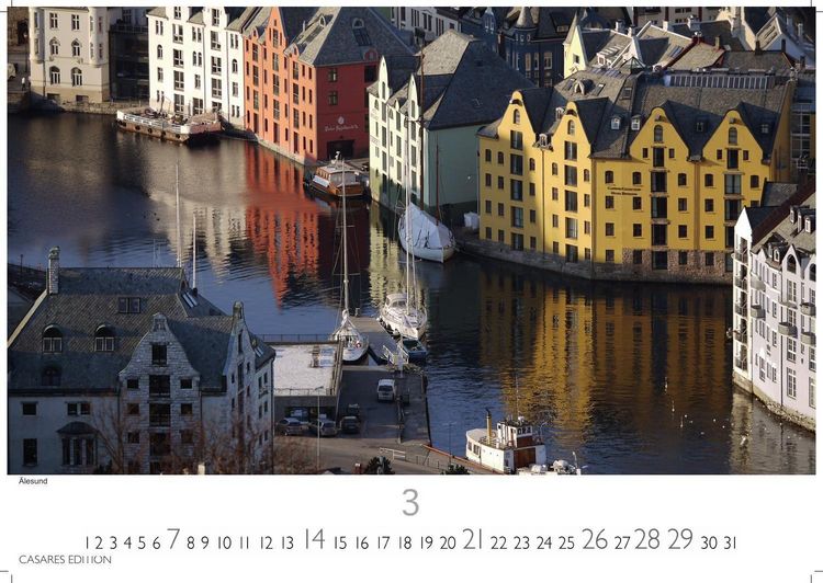 Produktbild: Hurtigruten Kalender 2027 &ndash; Wandkalender | Fotokalender Nordeuropa 35x50cm Grosses Format - Atemberaubende Natur- und Meereswelten, Abenteuer & Naturerlebnis &ndash; Perfektes Geschenk
