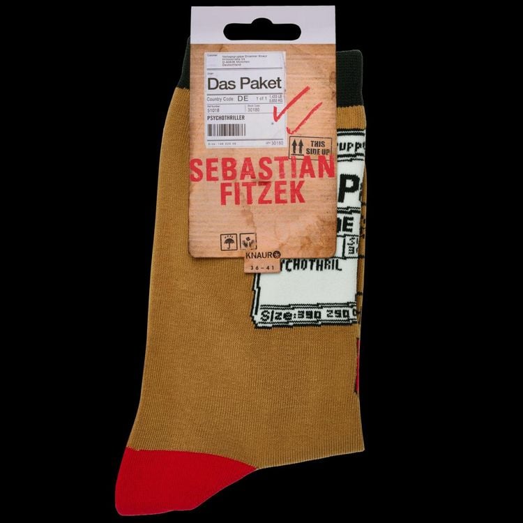 Produktbild: Sebastian Fitzek-Socken "Das Paket" Gr&ouml;&szlig;e 36-41