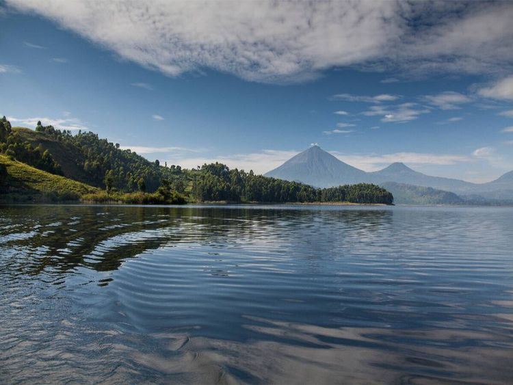 Produktbild: CALVENDO Puzzle Lake Motandu | 1000 Teile Lege-Gr&ouml;&szlig;e 64x48cm Foto-Puzzle f&uuml;r gl&uuml;ckliche Stunden