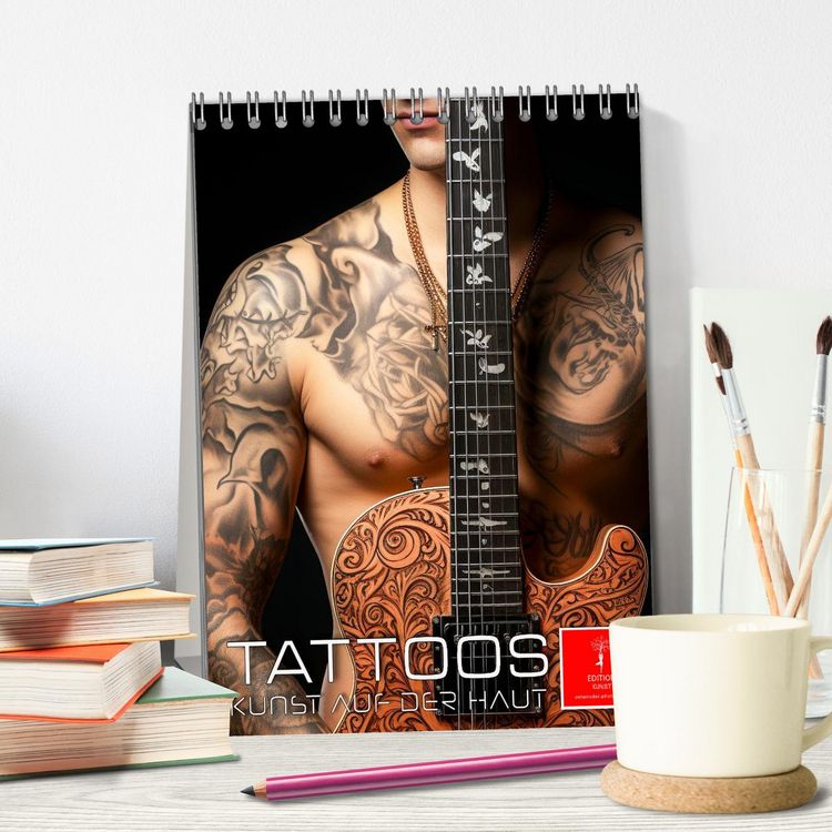 Produktbild: Tattoos Kunst auf der Haut (Tischkalender 2026 DIN A5 hoch), CALVENDO Monatskalender
