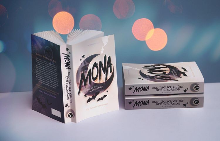 Produktbild: Mona - Und t&auml;glich gr&uuml;&szlig;t der Erzd&auml;mon