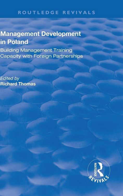 Produktbild: Management Development in Poland