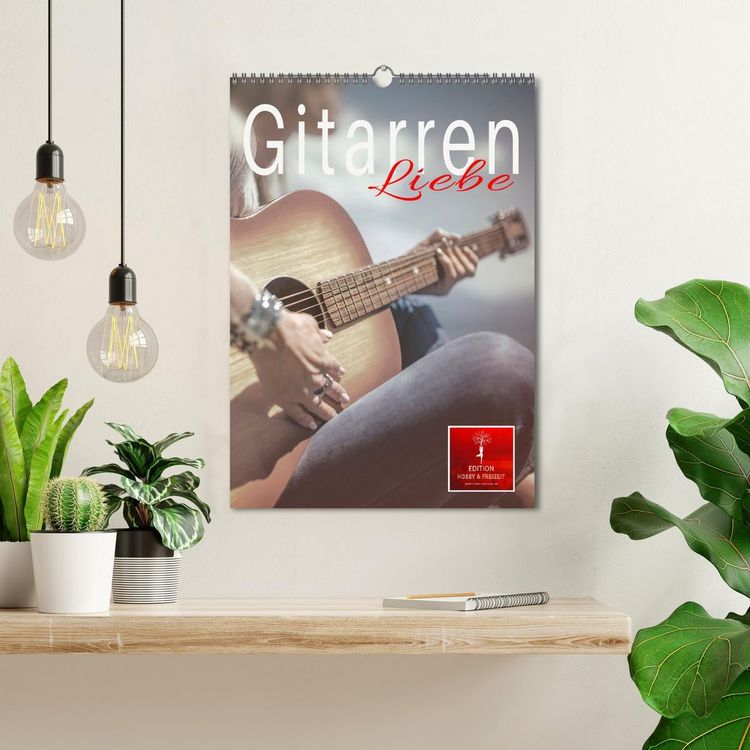 Produktbild: Gitarren Liebe (Wandkalender 2026 DIN A3 hoch), CALVENDO Monatskalender