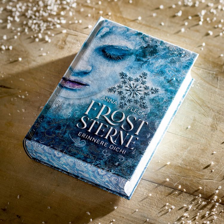 Produktbild: Froststerne (Romantasy-Trilogie, Bd. 1)