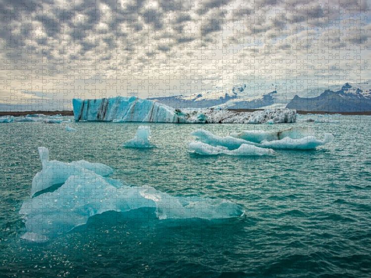 Produktbild: CALVENDO Puzzle Island, Gletscherlagune J&ouml;kuls&aacute;rl&oacute;n | 1000 Teile Lege-Gr&ouml;&szlig;e 64x48cm Foto-Puzzle f&uuml;r gl&uuml;ckliche Stunden