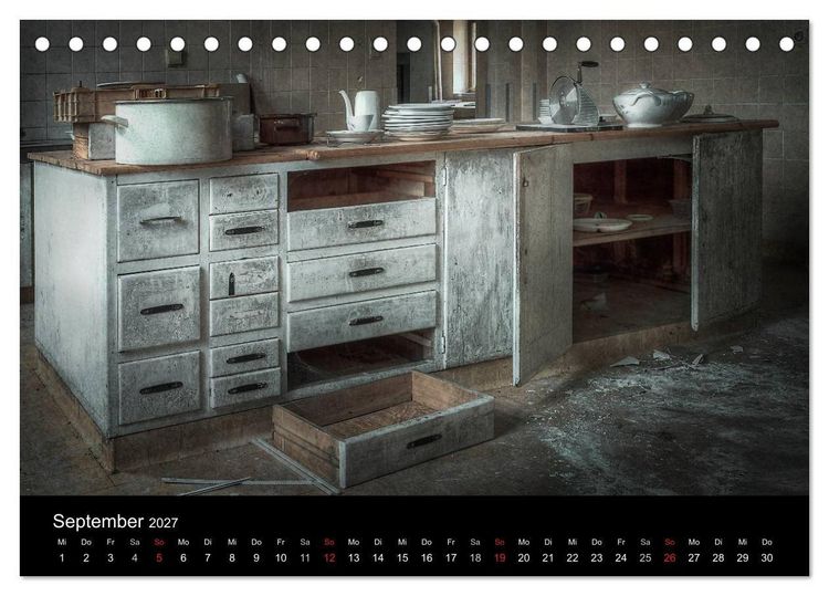 Produktbild: Vergessene und verlassene sch&ouml;ne Orte (Tischkalender 2027 DIN A5 quer), CALVENDO Monatskalender