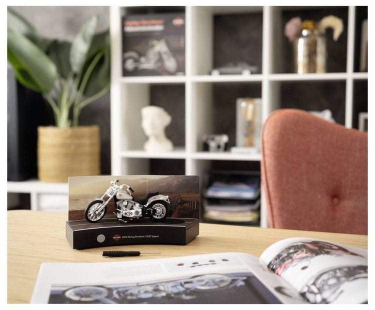 Produktbild: FRANZIS 67284 - Harley-Davidson Adventskalender