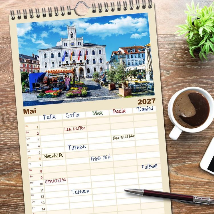 Produktbild: Familienplaner 2027 - Weimar - Mit Plan durch das Jahr mit 5 Spalten (Wandkalender, 21 x 45 cm) CALVENDO