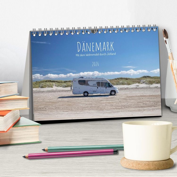 Produktbild: D&auml;nemark - Mit dem Wohnmobil durch J&uuml;tland (Tischkalender 2026 DIN A5 quer), CALVENDO Monatskalender
