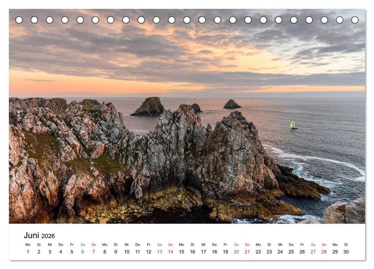 Produktbild: K&uuml;sten der Normandie und der Bretagne (Tischkalender 2026 DIN A5 quer), CALVENDO Monatskalender