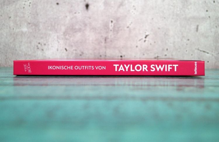 Produktbild: Ikonische Outfits von Taylor Swift