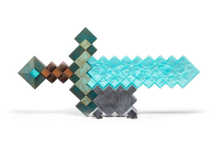 Produktbild: Minecraft Diamond Sword Collector Replica