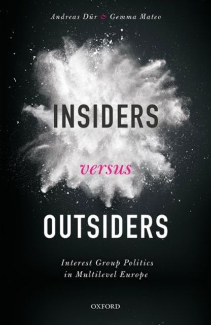 Produktbild: Insiders Versus Outsiders