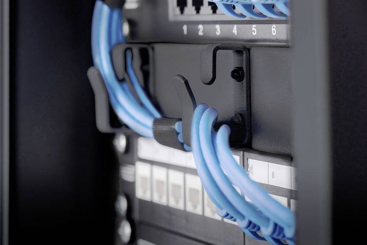 Produktbild: Digitus DN-10-09U-B 10 Zoll Wandgeh&auml;use 9 HE Schwarz (RAL 9005)