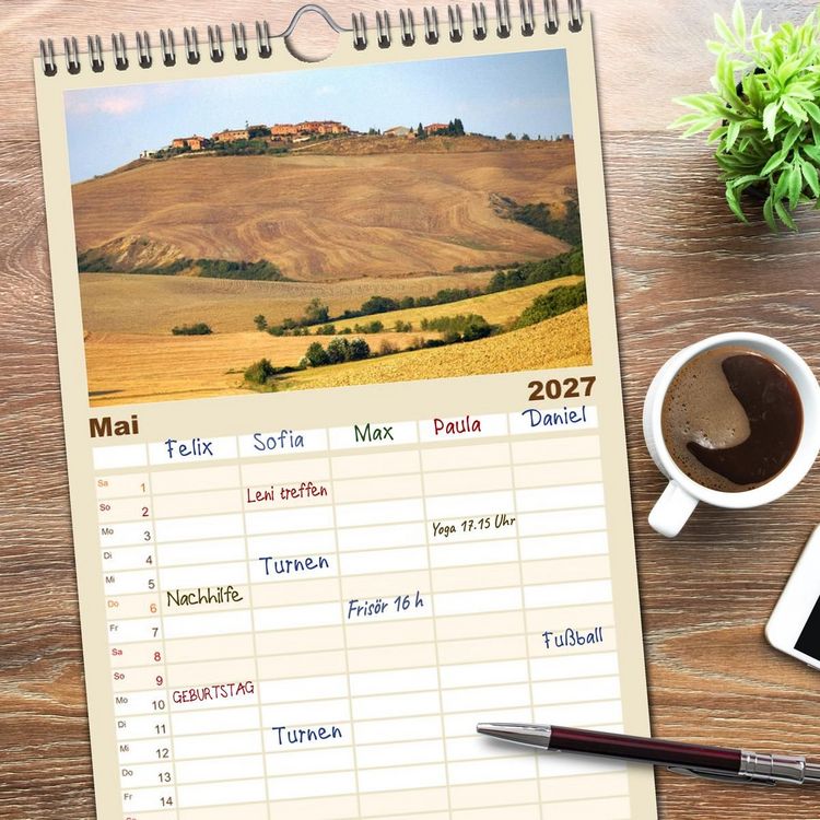 Produktbild: Familienplaner 2027 - Crete Senesi - Highlights einer einzigartigen Region mit 5 Spalten (Wandkalender, 21 x 45 cm) CALVENDO