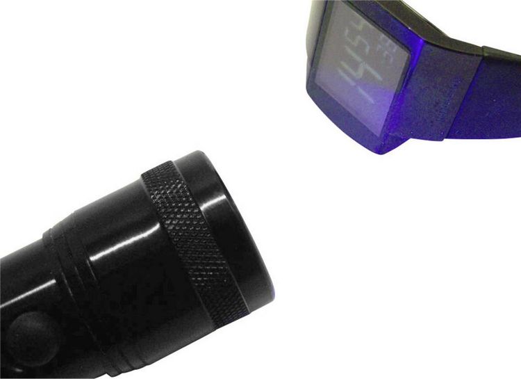 Produktbild: Berger & Schr&ouml;ter UV 395-400 nm 40382 UV-LED Taschenlampe mit Handschlaufe batteriebetrieben 95 g