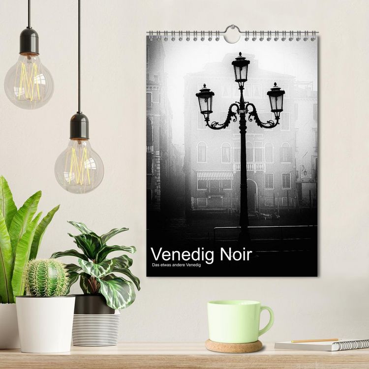 Produktbild: Venice Noir - Das etwas andere Venedig (Wandkalender 2026 DIN A4 hoch), CALVENDO Monatskalender