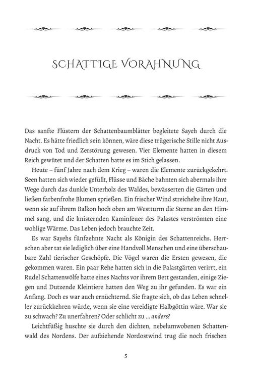 Produktbild: Queen of Night and Shadows. G&ouml;tterfluch