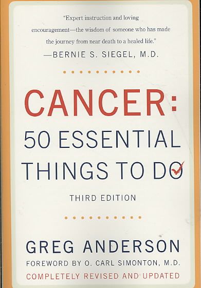 Produktbild: Cancer: 50 Essential Things to Do