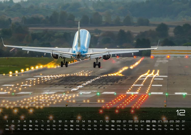 Produktbild: Planes - &Uuml;ber den Wolken - Flugzeuge - 2027 - Kalender DIN A2