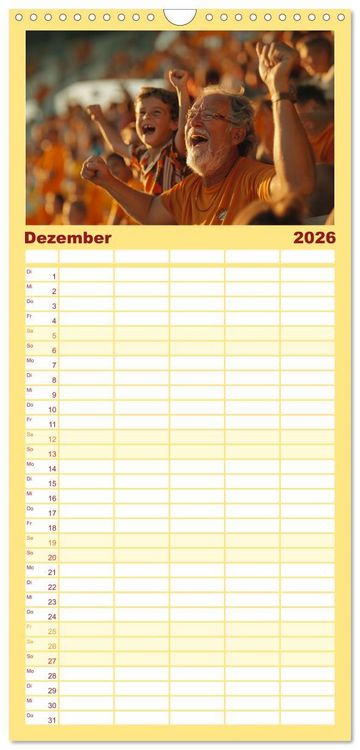 Produktbild: Familienplaner 2026 - Fu&szlig;ball im Blut mit 5 Spalten (Wandkalender, 21 x 45 cm) CALVENDO