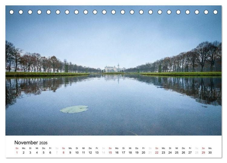 Produktbild: Schweriner M&auml;rchenschloss (Tischkalender 2026 DIN A5 quer), CALVENDO Monatskalender