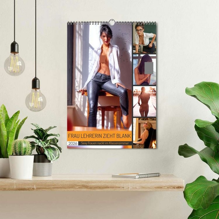 Produktbild: Frau Lehrerin zieht blank - sexy Frauen nackt im Klassenzimmer (Wandkalender 2026 DIN A3 hoch), CALVENDO Monatskalender