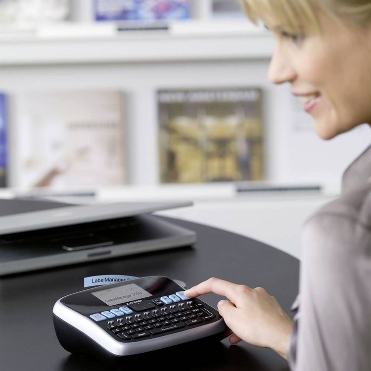 Produktbild: DYMO&reg; LabelManager 210D+, Eingabetastatur QWERTZ mit Aufbewahrungskoffer und Netzadapter