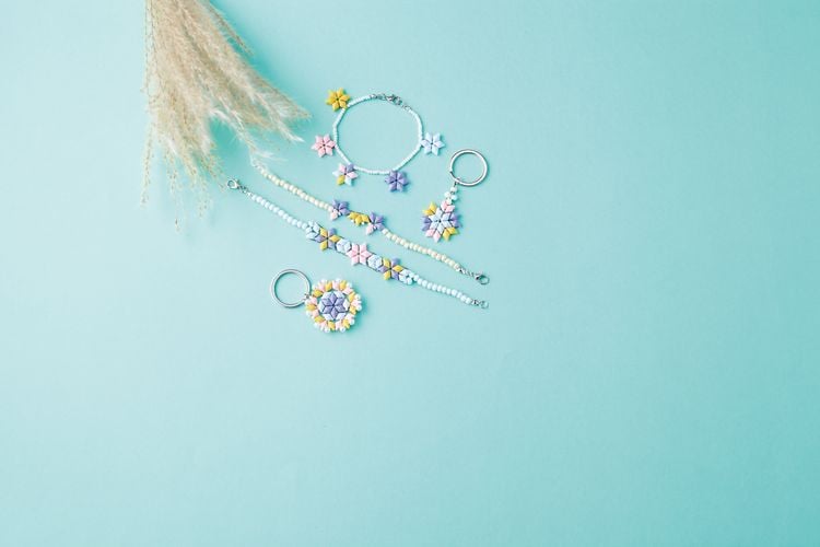 Produktbild: Mindful Mandala - Schmuckset Calm down. Mit Anleitung und Material f&uuml;r 5 Schmuckst&uuml;cke