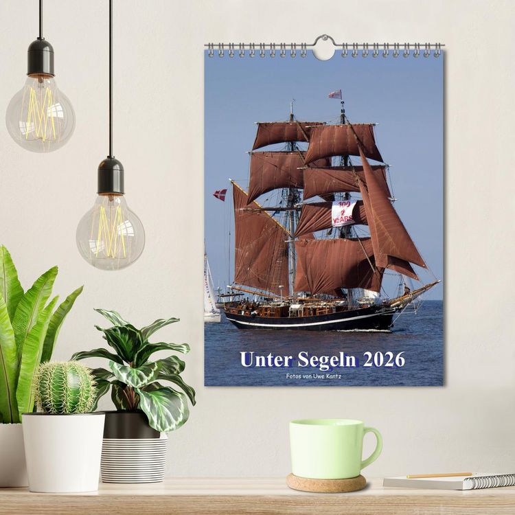 Produktbild: Unter Segeln (Wandkalender 2026 DIN A4 hoch), CALVENDO Monatskalender