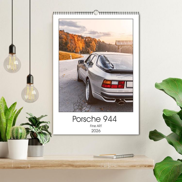 Produktbild: Porsche 944 - Fine Art (Wandkalender 2026 DIN A2 hoch), CALVENDO Monatskalender