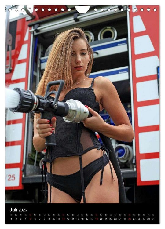 Produktbild: Feuerwehrkalender &ndash; Erotische Fotografien von Thomas Siepmann (Wandkalender 2026 DIN A4 hoch), CALVENDO Monatskalender