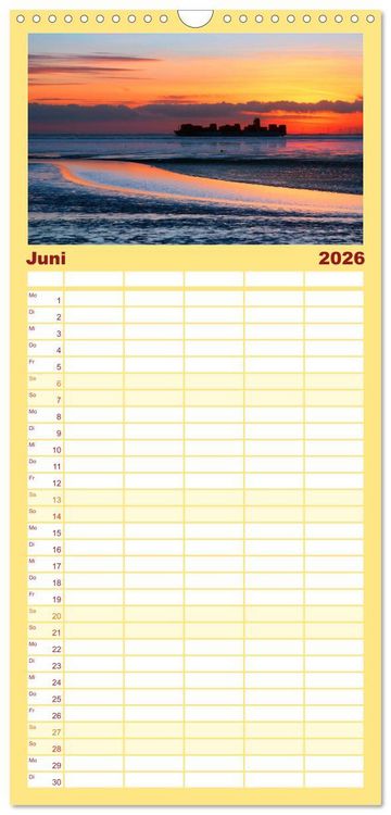 Produktbild: Familienplaner 2026 - Nordseebad Wremen - Strandimpressionen mit 5 Spalten (Wandkalender, 21 x 45 cm) CALVENDO