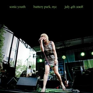 Produktbild: Battery Park,NYC: JULY 4th 2008