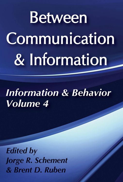 Produktbild: Between Communication and Information