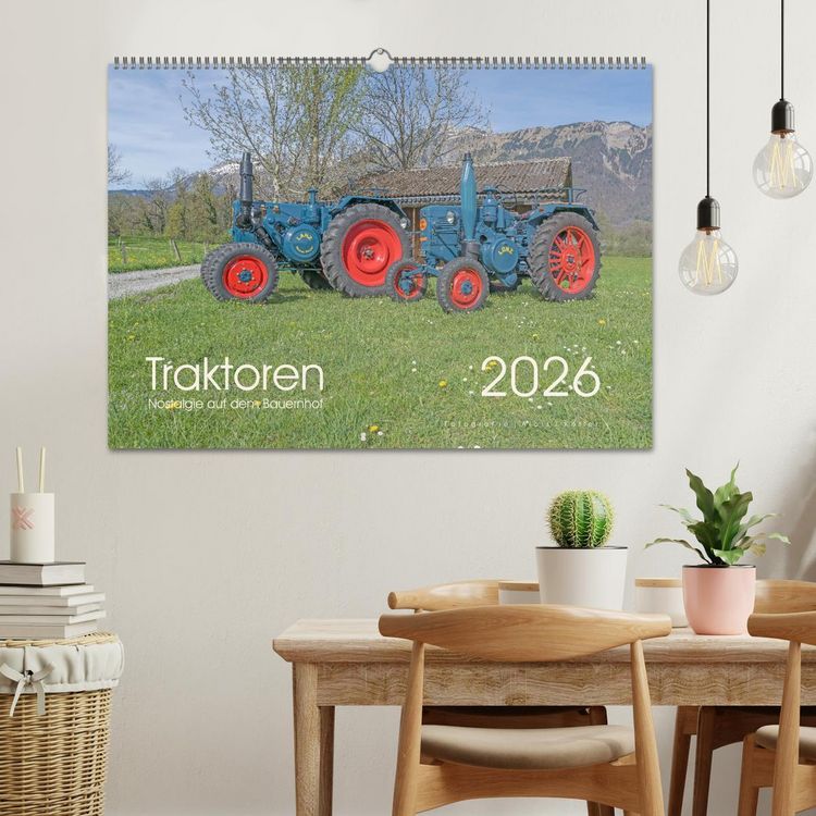 Produktbild: Traktoren &ndash; Nostalgie auf dem Bauernhof (Wandkalender 2026 DIN A2 quer), CALVENDO Monatskalender