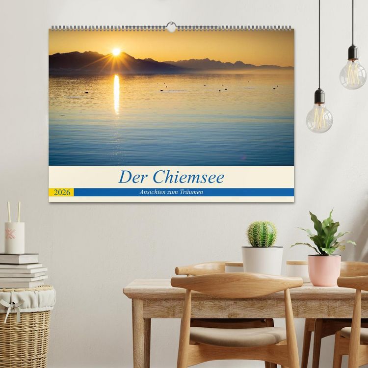 Produktbild: Der Chiemsee - Ansichten zum Tr&auml;umen (Wandkalender 2026 DIN A2 quer), CALVENDO Monatskalender