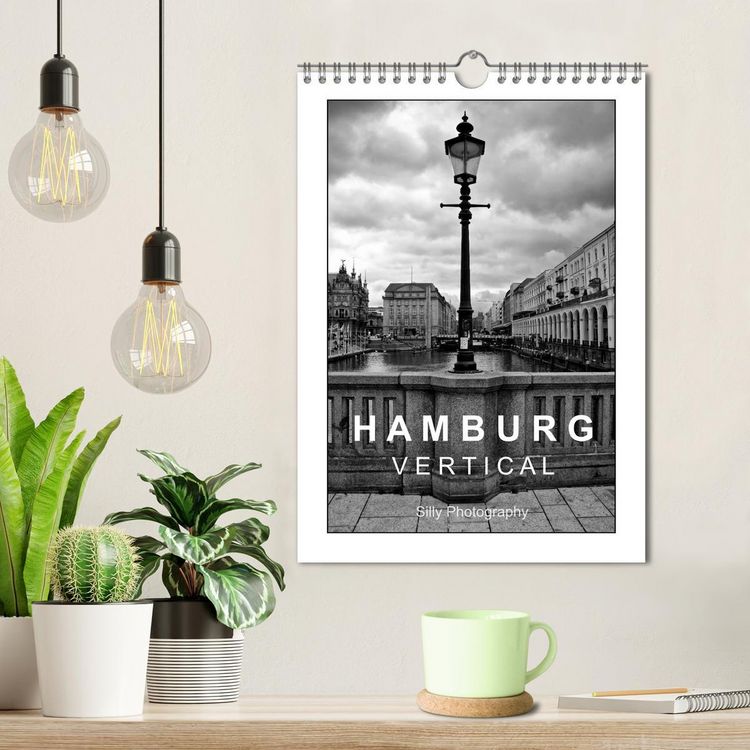 Produktbild: Hamburg Vertical (Wandkalender 2026 DIN A4 hoch), CALVENDO Monatskalender