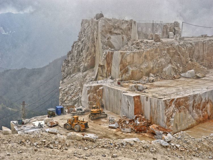 Produktbild: CALVENDO Puzzle Marmor Abbau auf knapp 1000 m H&ouml;he | 1000 Teile Lege-Gr&ouml;&szlig;e 64x48cm Foto-Puzzle f&uuml;r gl&uuml;ckliche Stunden