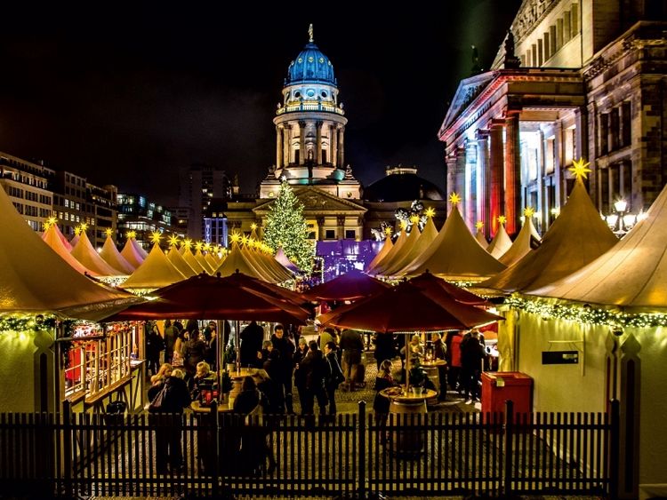 Produktbild: CALVENDO Puzzle Weihnachtsmarkt auf dem Gendarmenmarkt | 1000 Teile Lege-Gr&ouml;&szlig;e 64x48cm Foto-Puzzle f&uuml;r gl&uuml;ckliche Stunden