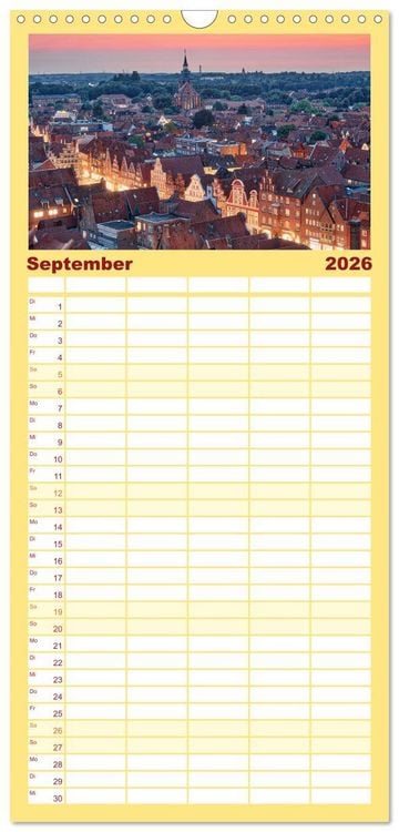 Produktbild: Familienplaner 2026 - L&Uuml;NEBURG Ein- und Ausblicke von Andreas Voigt mit 5 Spalten (Wandkalender, 21 x 45 cm) CALVENDO