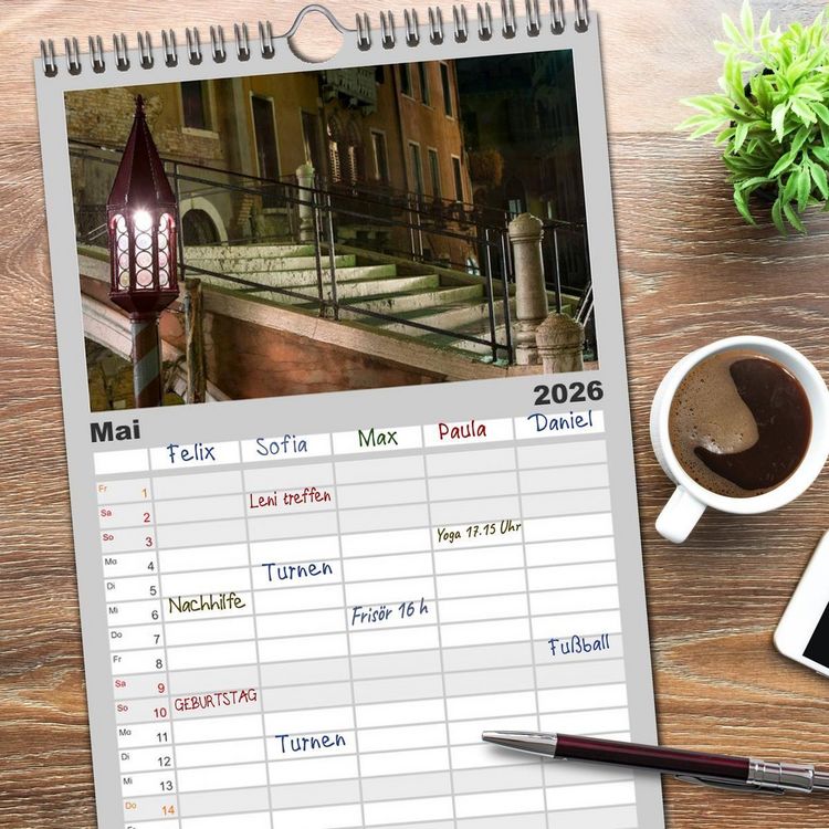 Produktbild: Familienplaner 2026 - Venedig bei Nacht mit 5 Spalten (Wandkalender, 21 x 45 cm) CALVENDO